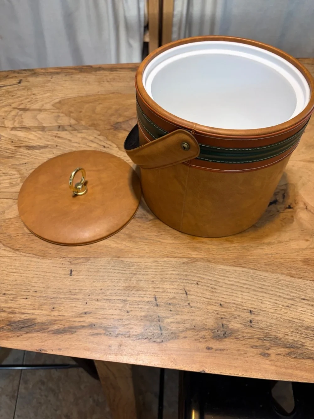 Vintage Georges Briard Faux Leather Ice Bucket – Mid-Century Barware 🍸🧊